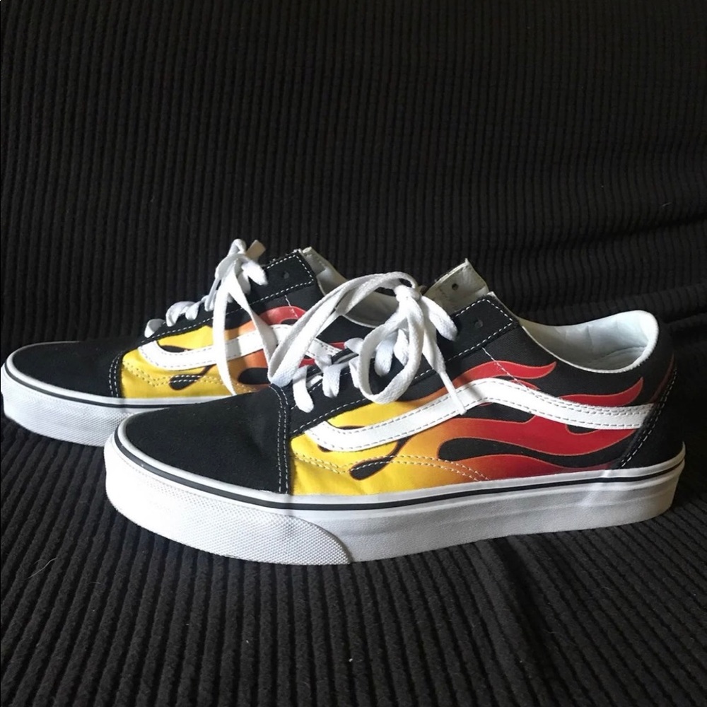 Flame Old School Vans